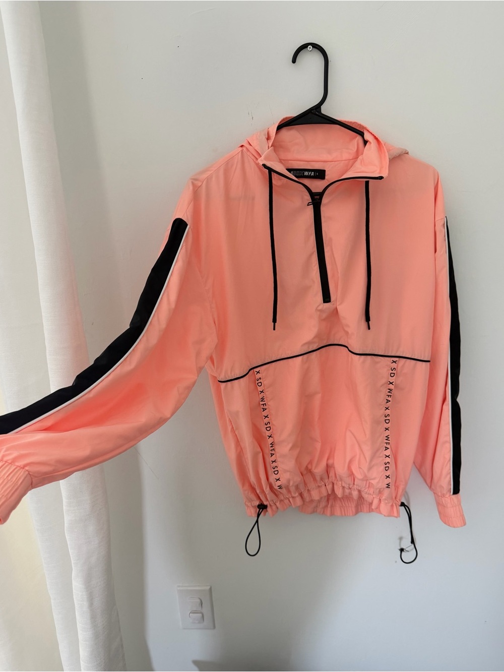 Sarah’s Day White Fox Skyler Windbreaker Sherbet